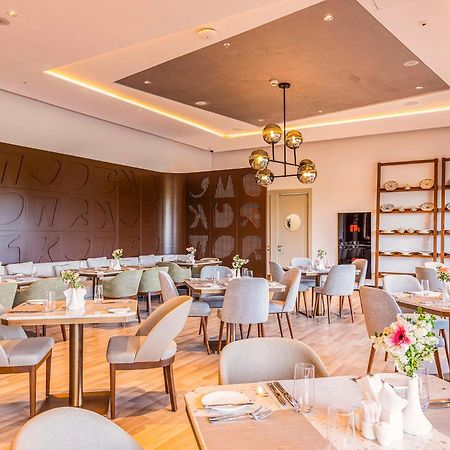 Hilton Garden Inn Samarkand Afrosiyob Ngoại thất bức ảnh