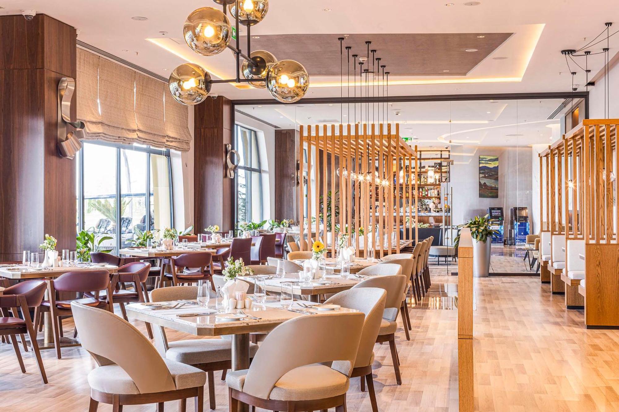 Hilton Garden Inn Samarkand Afrosiyob Ngoại thất bức ảnh